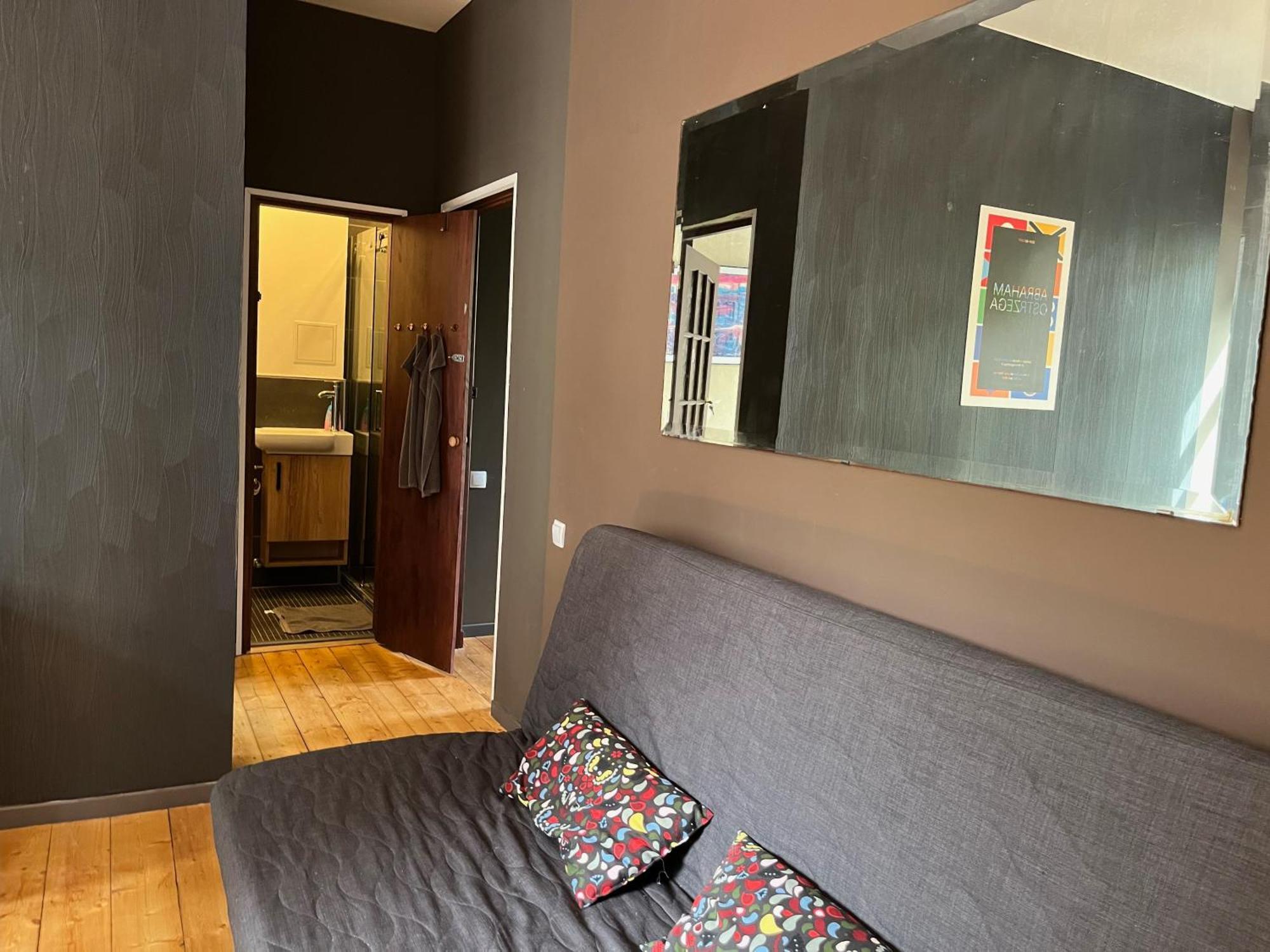 Vis-A-Vis Apartments ทราเบิน-ทราร์บาค ภายนอก รูปภาพ